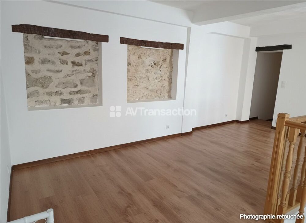 CALLAS : Maison de village rénovée 3 pièces