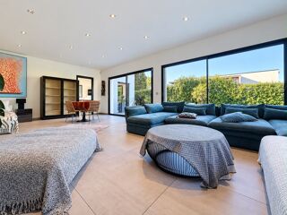  Villa à vendre 5 pièces 181 m²