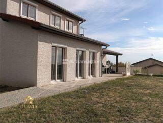 Maison 6 pièces 136 m² · à Sainte-Consorce · 136 m² · 676 000 €