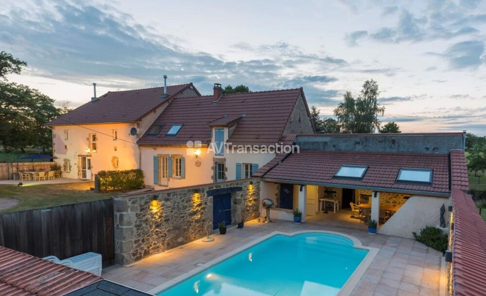 Vente Villa Allier : Propriété avec 2 Gîtes et 3761 m2 de terrain Hyds