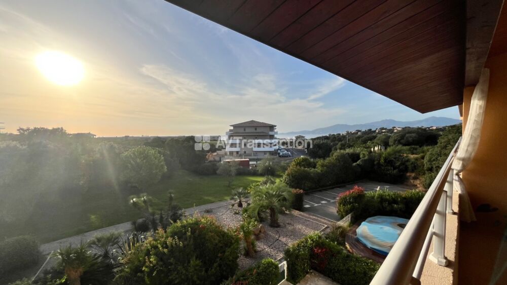 À vendre sur Agosta plage Appartement T3 vue mer