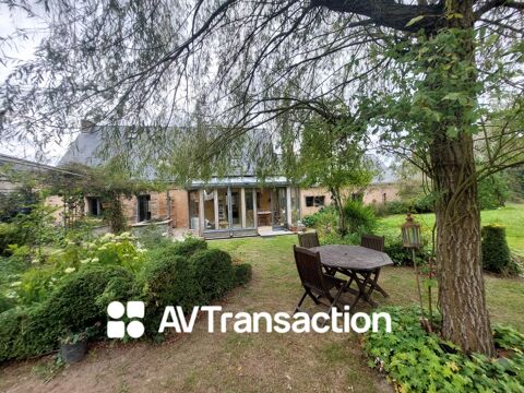   53210 Louvign� Maison - 7 pi�ce(s) - 176 m�