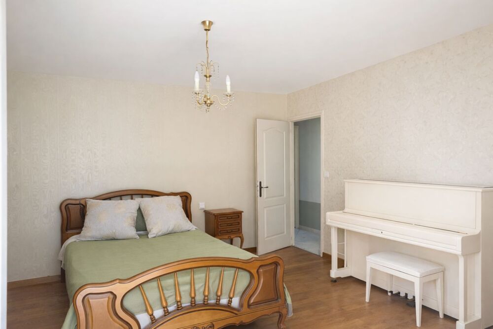 � vendre  Villa Pessac (33600)