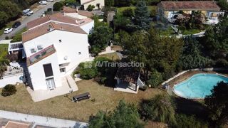  Villa � vendre 4 pi�ces 137 m�