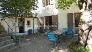  Maison à vendre 447 m²
