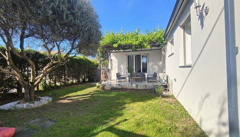 Vente Maison Maison plain pied , cœur de village avec jardin Manduel