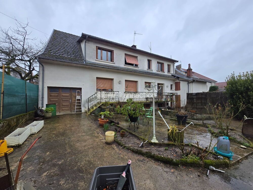 Ensemble immobilier à fort potentiel  11 avenue Jean Jaurès, 70
