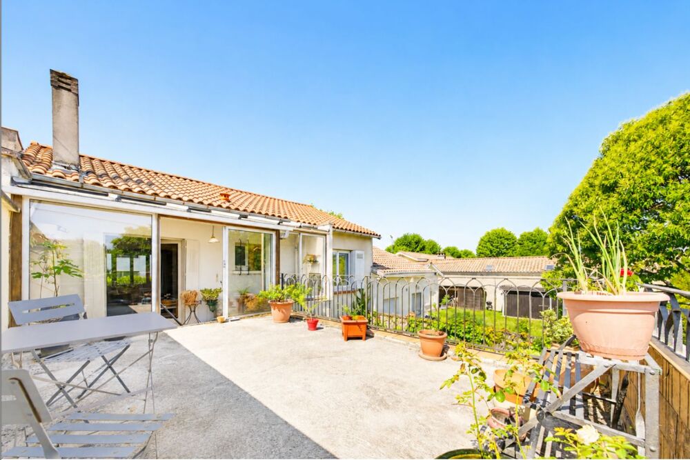 Vente Maison Bordeaux Caudéran Maison familiale à fort potentiel avec garage Bordeaux