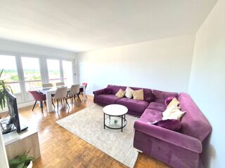 Appartement 1 m² · à Bron · 1 m² · 181 000 €