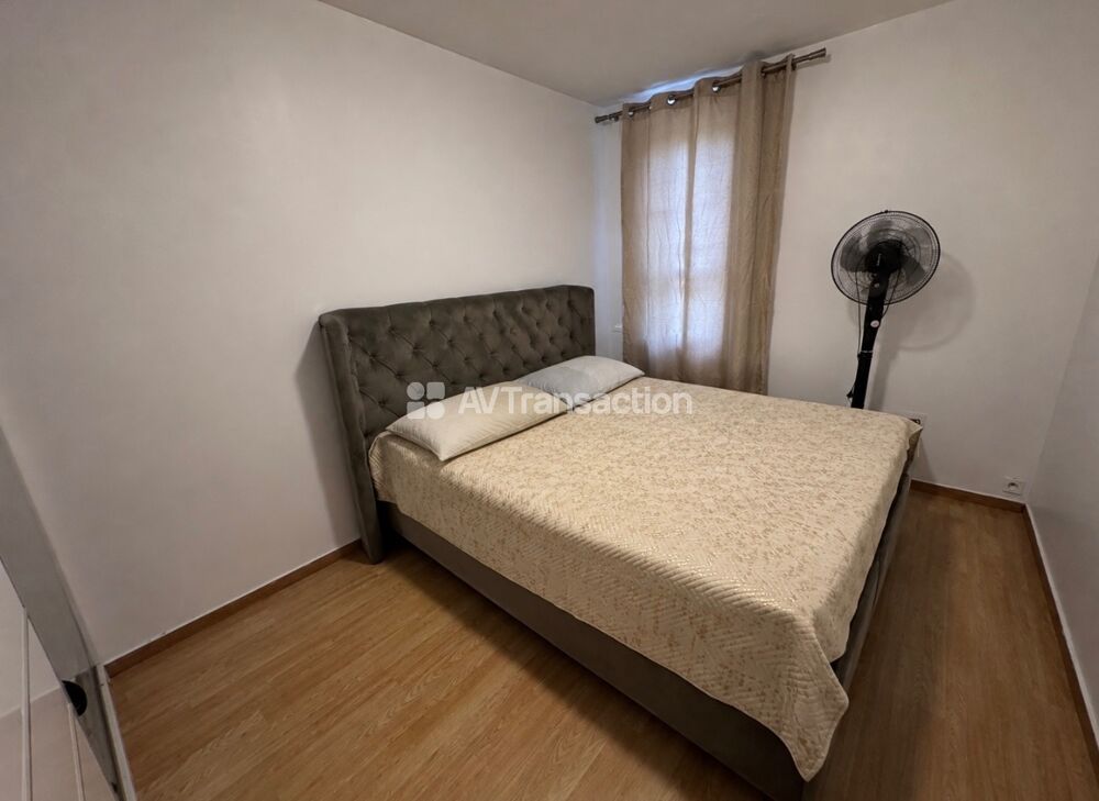 Vente Appartement Appartement 4 chambres idéal grande famille ou colocation Saint-jean-de-la-ruelle