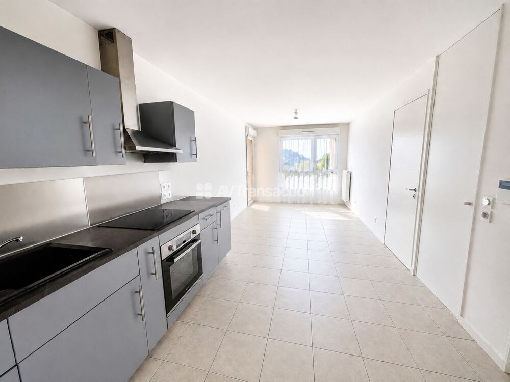 Vente Appartement BEAU T2 RECENT DE 43m� - BALCON-GARAGE Villeurbanne