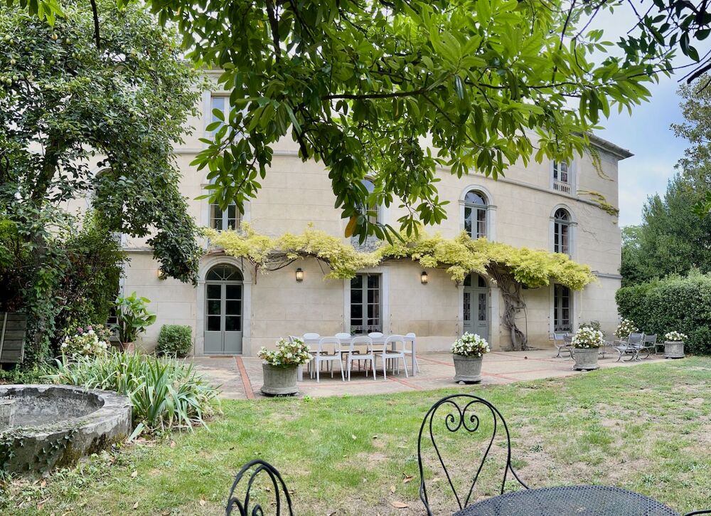 Domaine avec Maison de Maitre et ses dépendances.