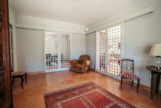  Villa � vendre 6 pi�ces 220 m�