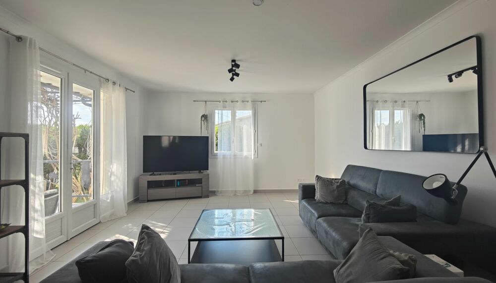 Vente Maison Maison plain pied , cœur de village avec jardin Manduel