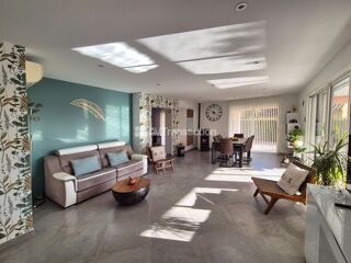  Maison  vendre 7 pices 164 m