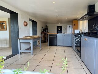  Villa à vendre 6 pièces 250 m²