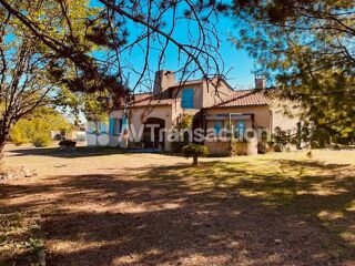 Maison 7 pièces 146 m² · à Barbezieux-Saint-Hilaire · 146 m² · 235 000 €