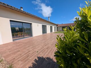  Villa � vendre 12 pi�ces 295 m�