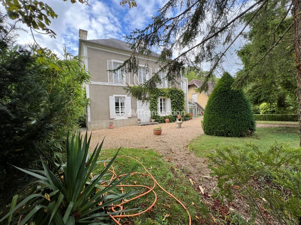A Vendre , Cagny ( 14630 ) maison bourgeoise 210 m2 , 8 pièces
