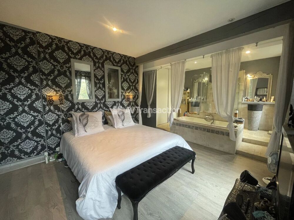 à vendre  Villa Montesquieu-Volvestre (31310)