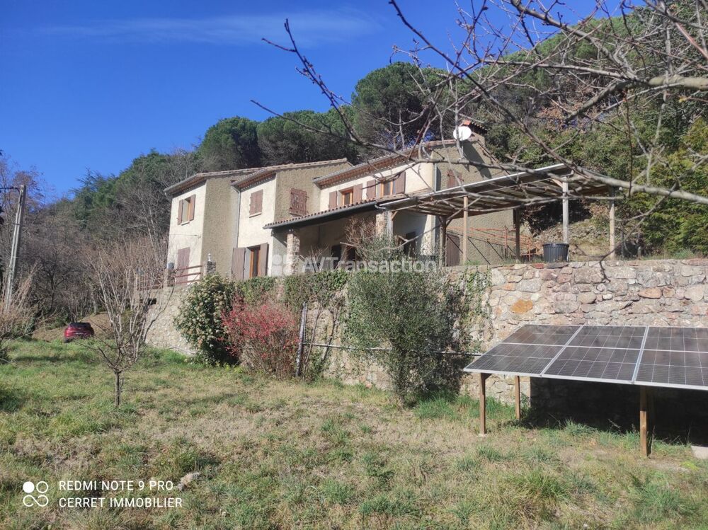 Grande maison jardin source