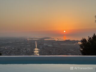  Villa  vendre 5 pices 165 m