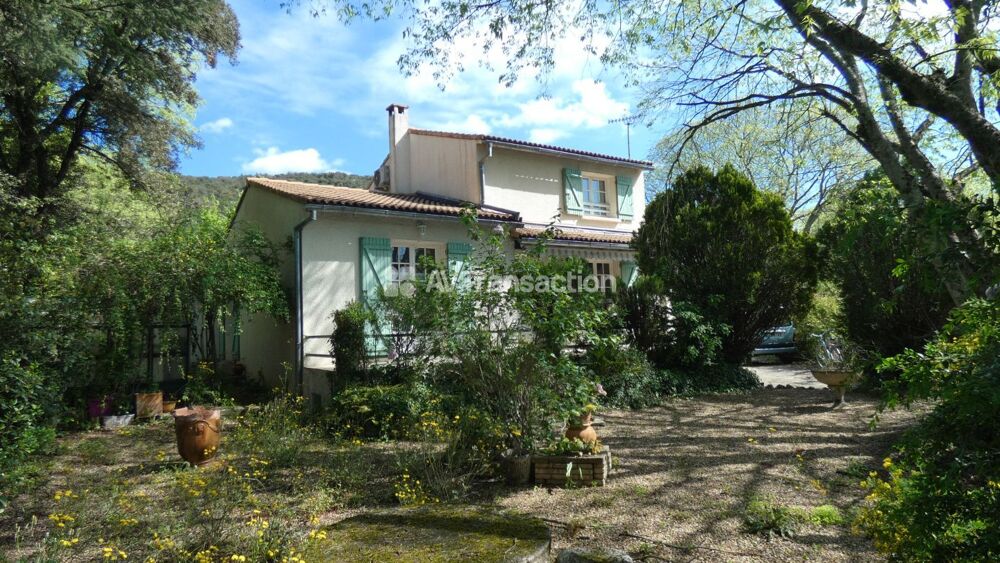 Maison 94 m² · à Saint-Hippolyte-du-Fort · 94 m² · 232 000 €