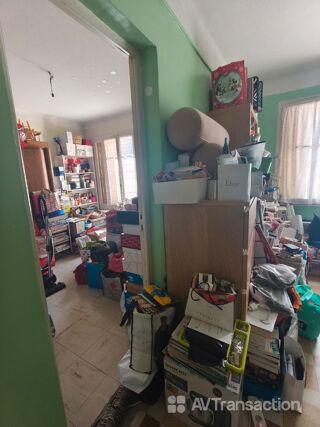 Vente Appartement Deux pièces rénové vendu loué Marseille 3