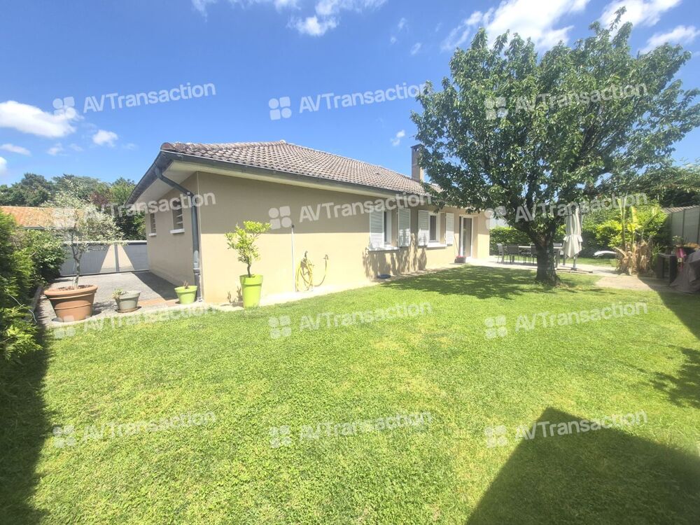Vente Maison MAISON NON MITOYENNE 138 m² DONT 23 M² DE GARAGE -TERRAIN 458 m² Vaulx-en-velin