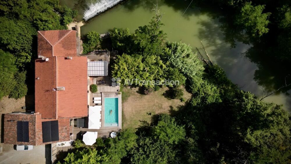 à vendre  Villa Montesquieu-Volvestre (31310)