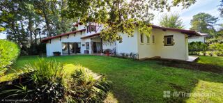  Villa à vendre 5 pièces 160 m²