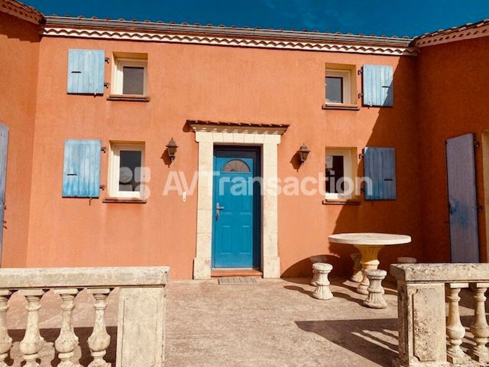 Vente Maison Maison au calme 215m2 avec piscine 5 chambres Ladiville