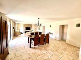  Appartement  vendre 7 pices 208 m