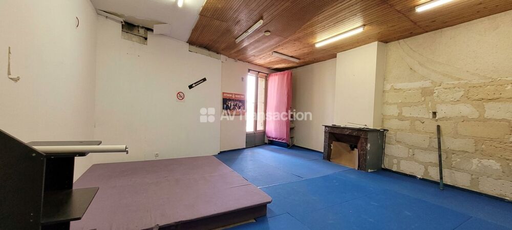 Vente Villa 33500 LIBOURNE-IMMEUBLE EN PIERRES A RENOVER-360M² SUR 3 ETAGES Libourne