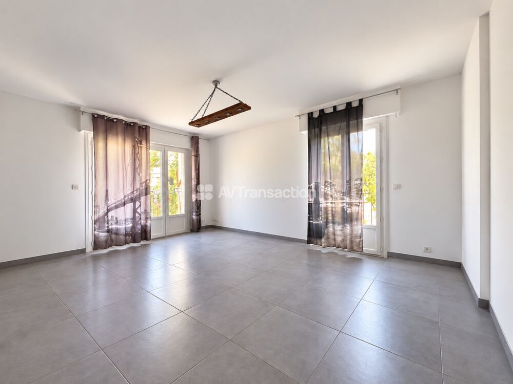 Vente Appartement T4 familial rénové – Mont thabor - Ajaccio Ajaccio