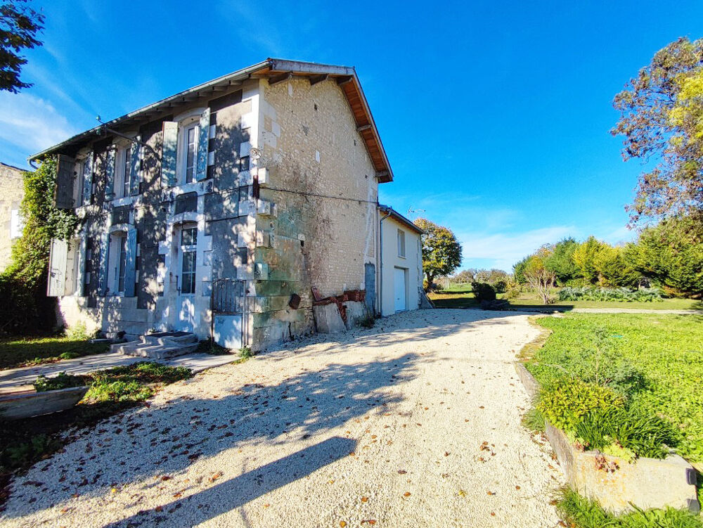 Maison 5 pièces 153 m² · à La Jard · 153 m² · 219 000 €
