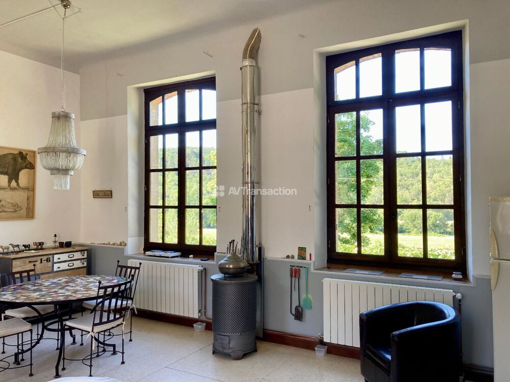 Vente Maison Le charme de l'ancien, l'âme d'une ancienne école… Lasalle