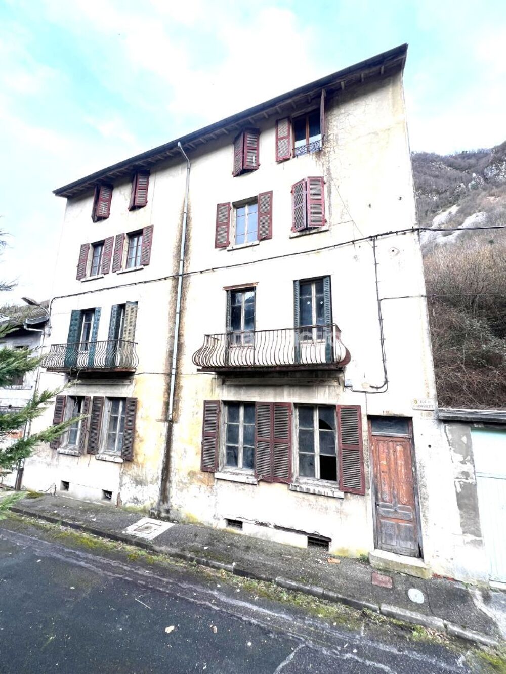 Vente Immeuble Immeuble à rénover Tenay