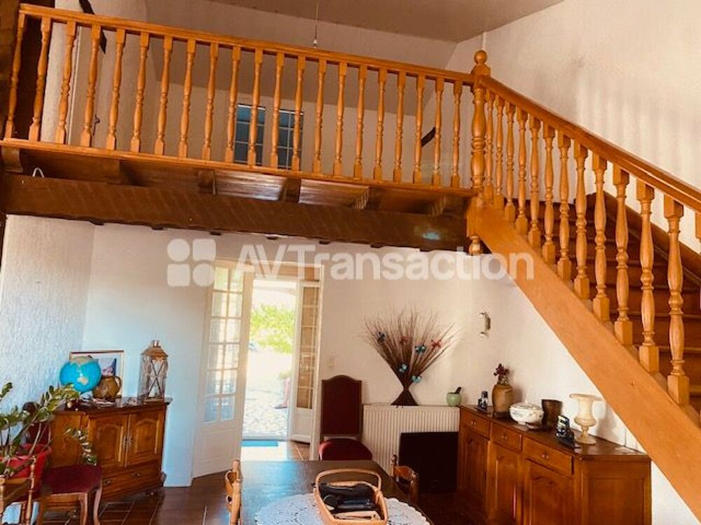 Vente Maison Maison 3 Chambres + Mezzanine 146m2 Barbezieux Barbezieux-saint-hilaire