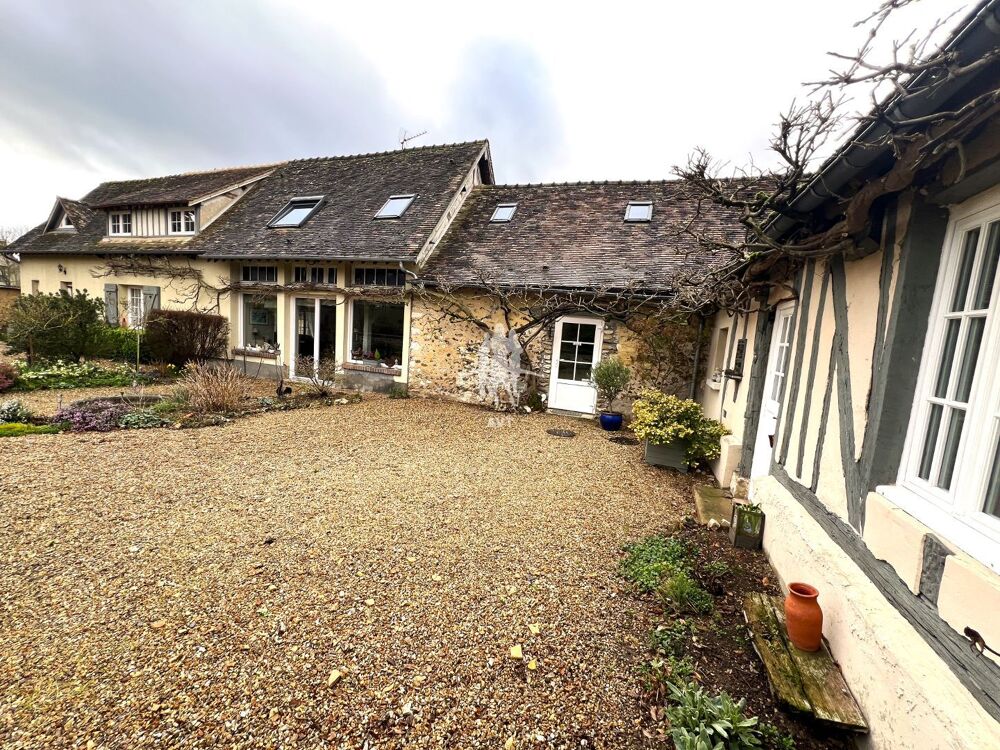 A vendre , secteur Pacy sur Eure ( 27120 ) , propriété 230 m2