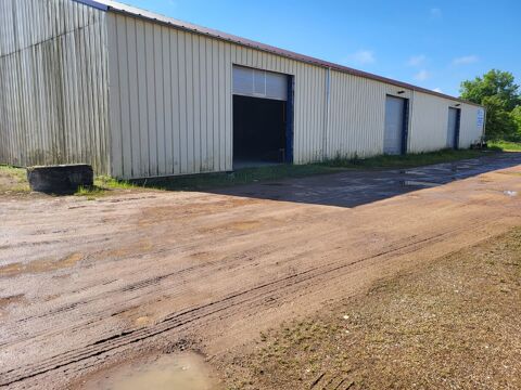 Local industriel 1000 m2 sur 4 400m2 terrain  7 min échangeur A6 492000 71000 Mcon