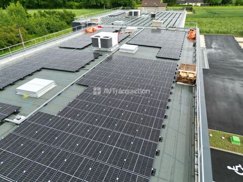 Toit dans un b&acirc;timent d'activit&eacute; neuf 194250 38490 Aoste