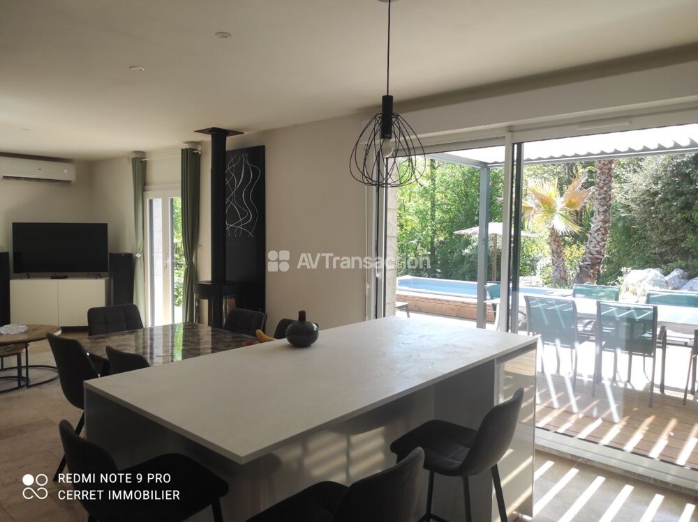 Maison et deux gîtes sur 6000m²