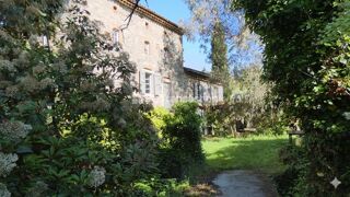 Maison 10 pièces 309 m² · à Lasalle · 309 m² · 614 000 €