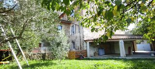  Maison à vendre 8 pièces 204 m²