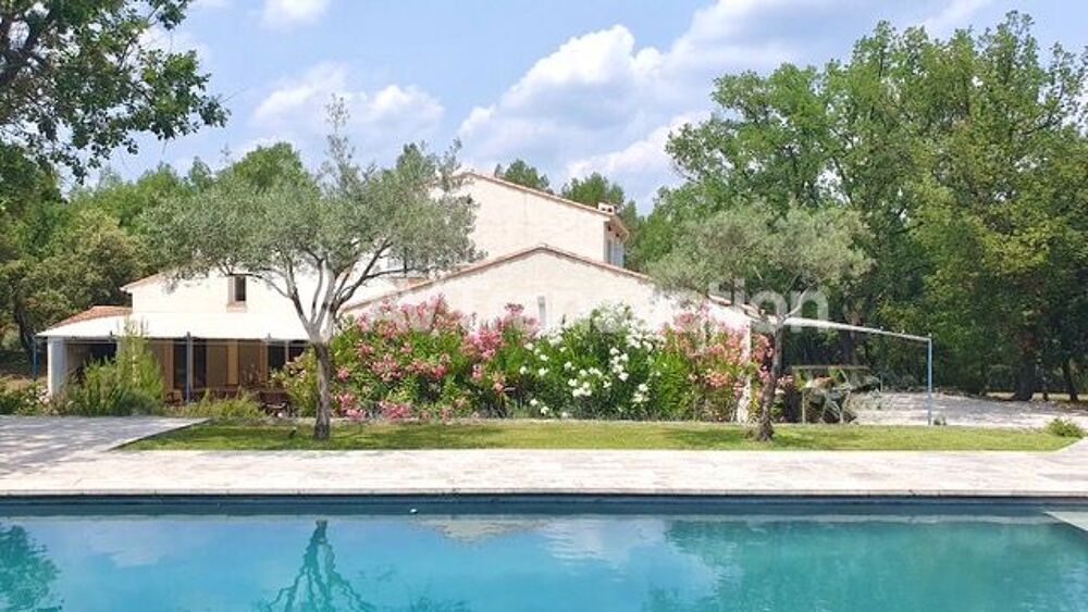 Maison 9 pièces 250 m² · à Lorgues · 250 m² · 1 300 000 €