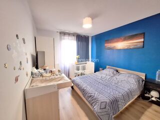  Appartement  vendre 4 pices 75 m