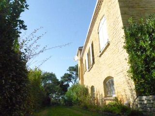  Villa � vendre 10 pi�ces 272 m�