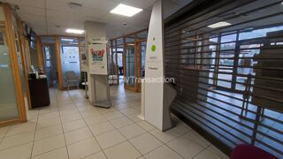  Villa � vendre 9 pi�ces 240 m�