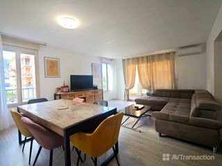  Appartement à vendre 4 pièces 100 m²